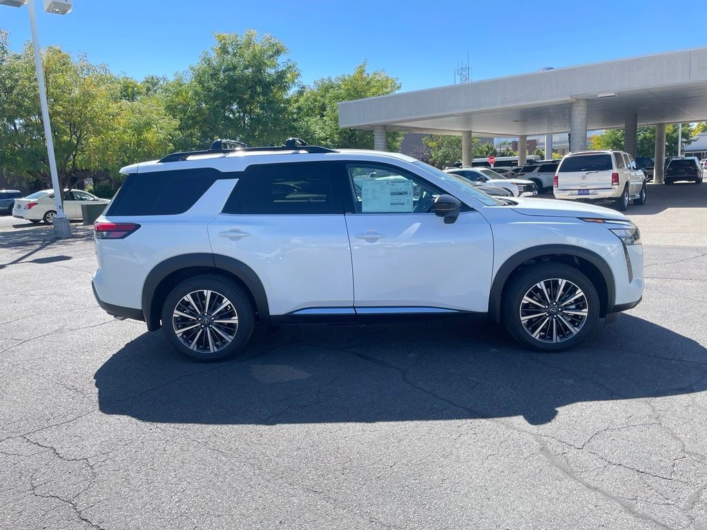 New 2026 Nissan Pathfinder Platinum SUV