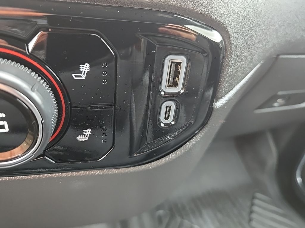 2024 Chevrolet Silverado 1500 RST - Photo 25