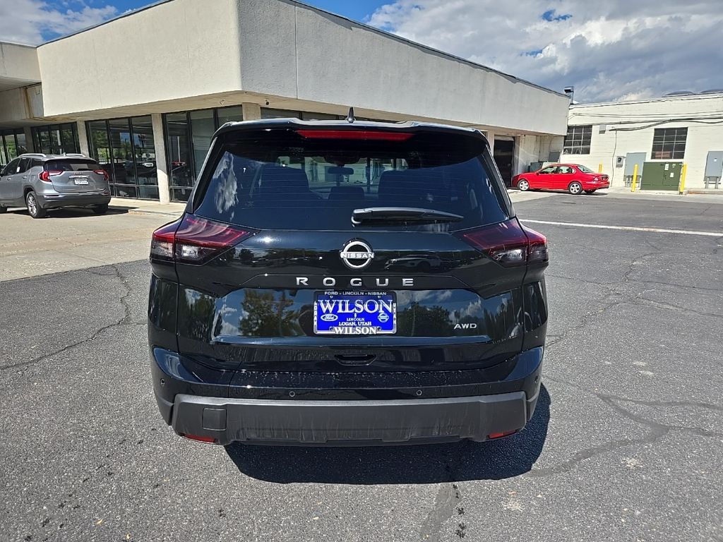 2026 Nissan Rogue S - Photo 6
