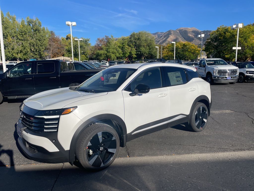 2026 Nissan KICKS SR AWD's photo