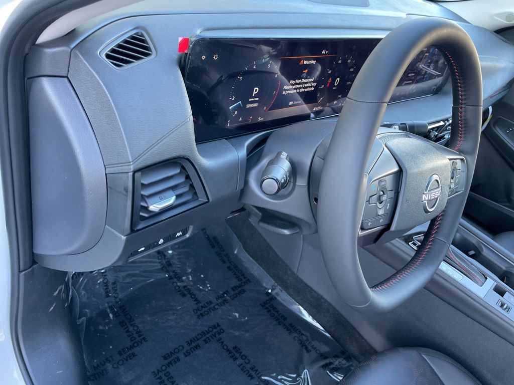 2026 Nissan Sentra SR - Photo 11