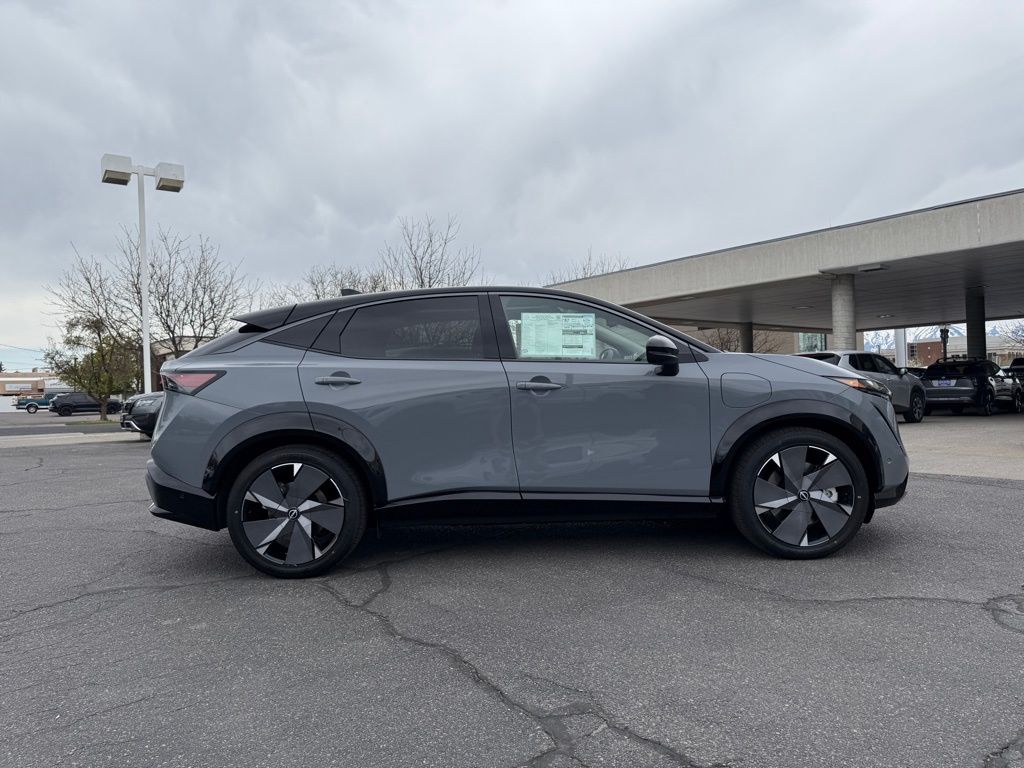 2025 Nissan ARIYA Platinum e-4ORCE photo 4