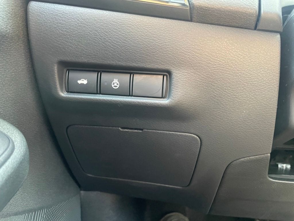 2026 Nissan Sentra SV - Photo 19