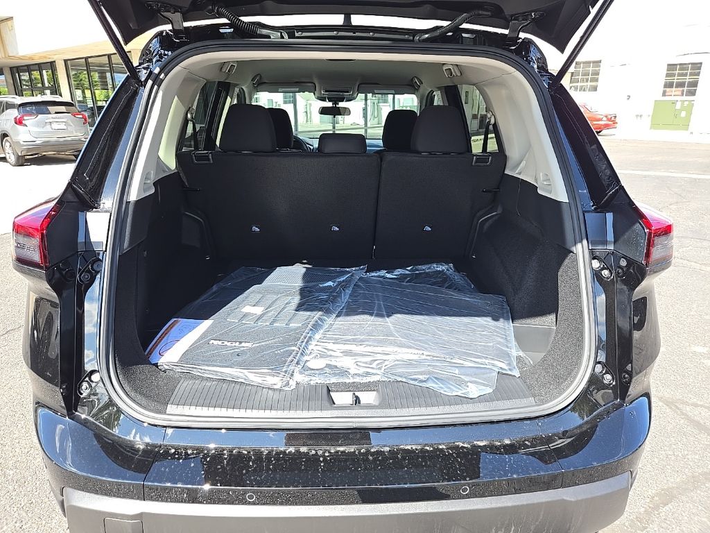 2026 Nissan Rogue S - Photo 25