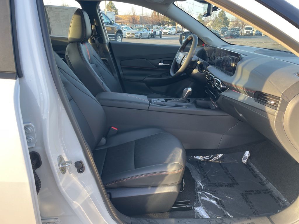 2026 Nissan Sentra SR - Photo 28