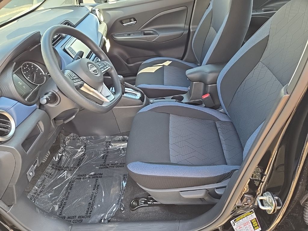 2025 Nissan Versa Sedan SV - Photo 12