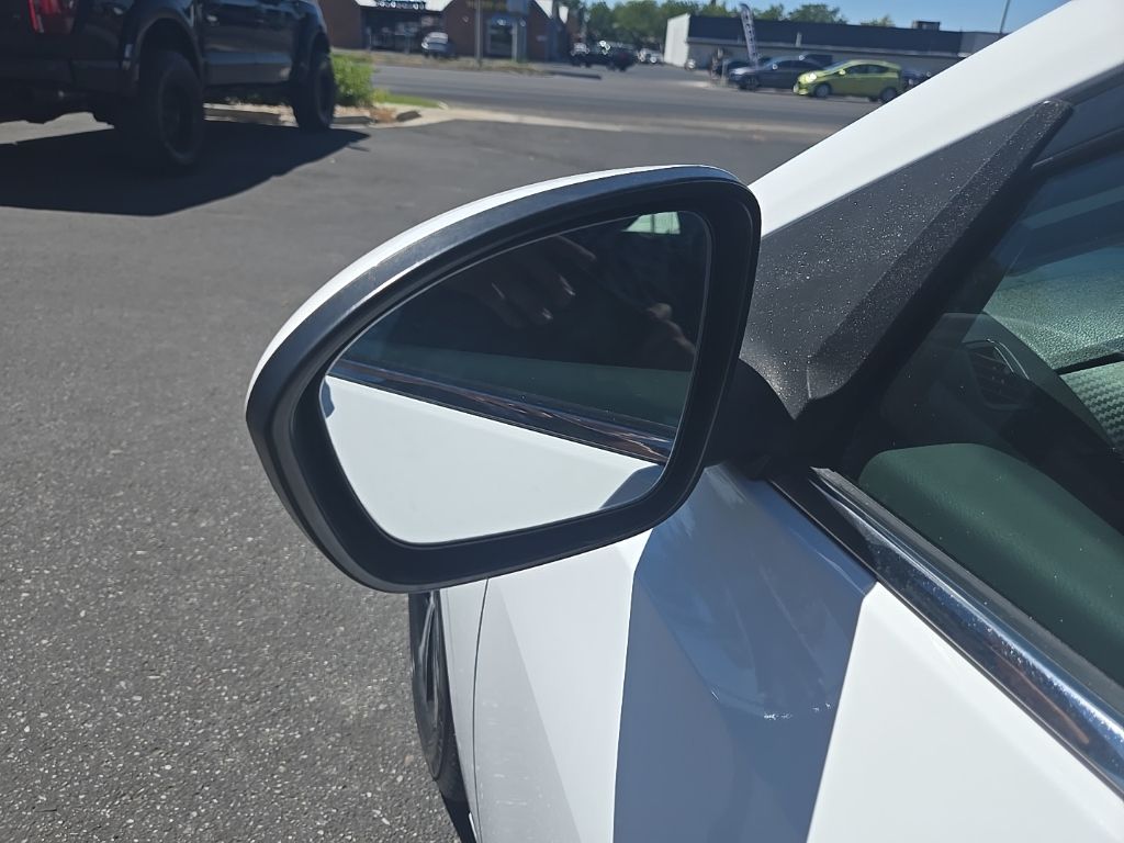 2022 Nissan Sentra SV - Photo 33
