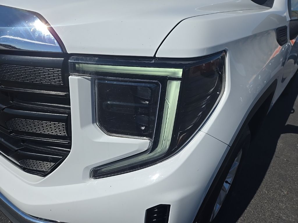 2023 GMC Sierra 1500 Pro - Photo 27