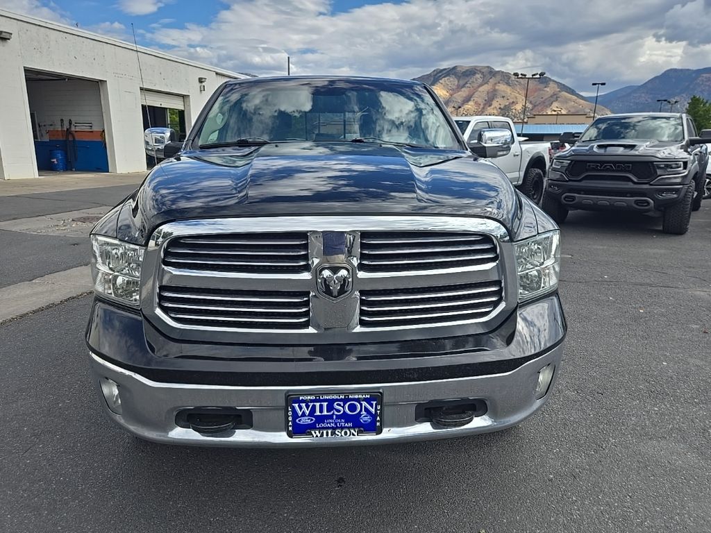 2014 Ram 1500 SLT photo 2