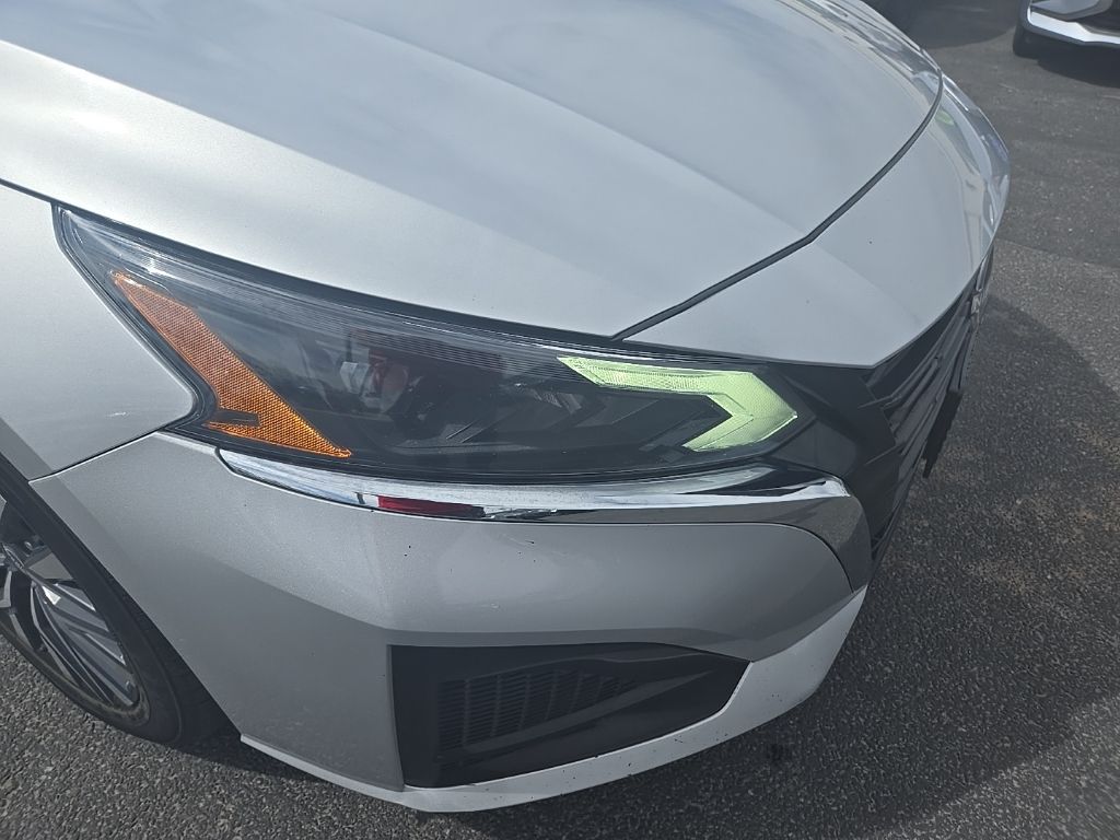 2023 Nissan Altima SV - Photo 30