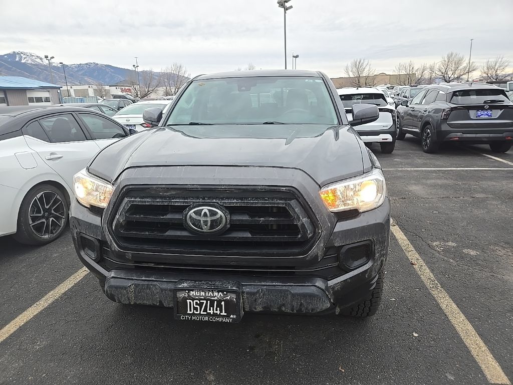 2022 Toyota Tacoma SR's photo
