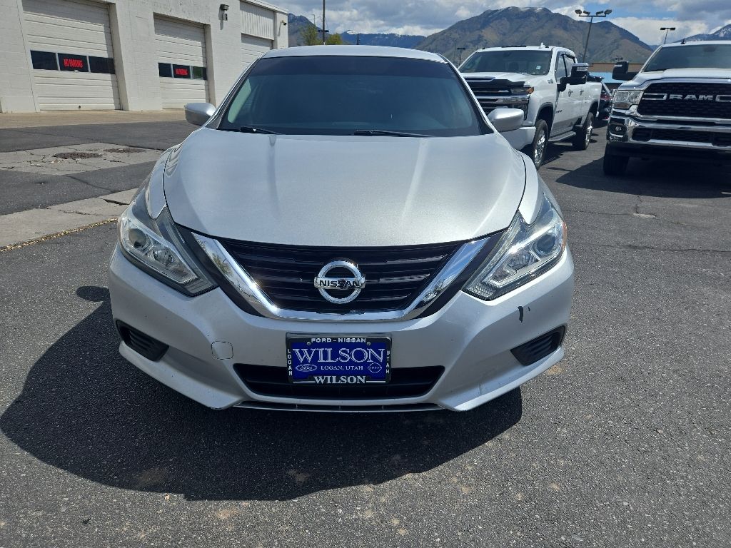 Used 2017 Nissan Altima S with VIN 1N4AL3AP1HC134041 for sale in Logan, UT