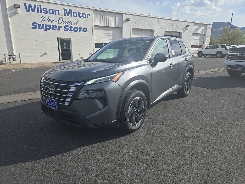 2025 Nissan Rogue SV AWD's photo