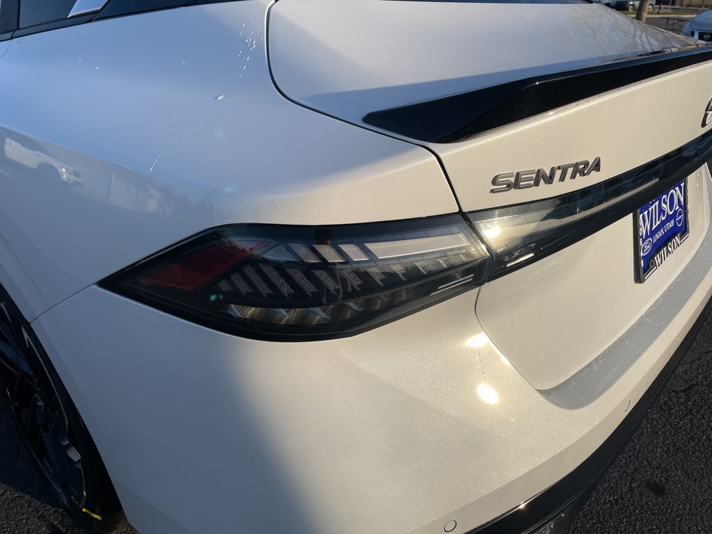 2026 Nissan Sentra SR - Photo 34