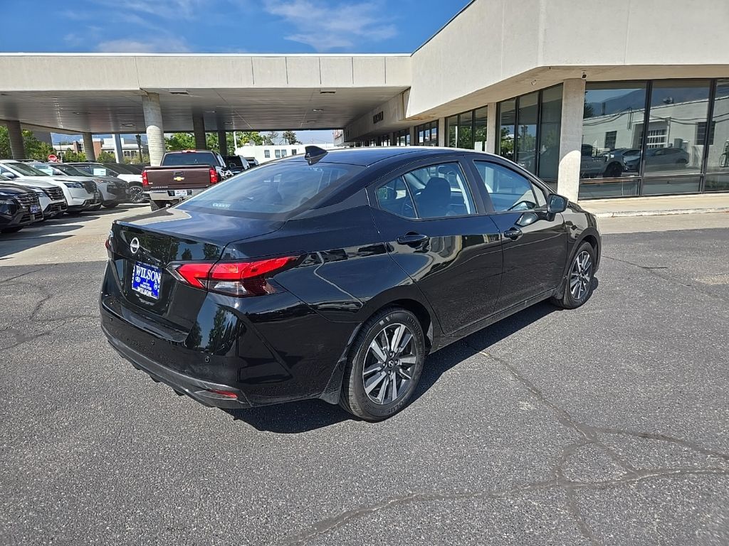 2025 Nissan Versa Sedan SV - Photo 5