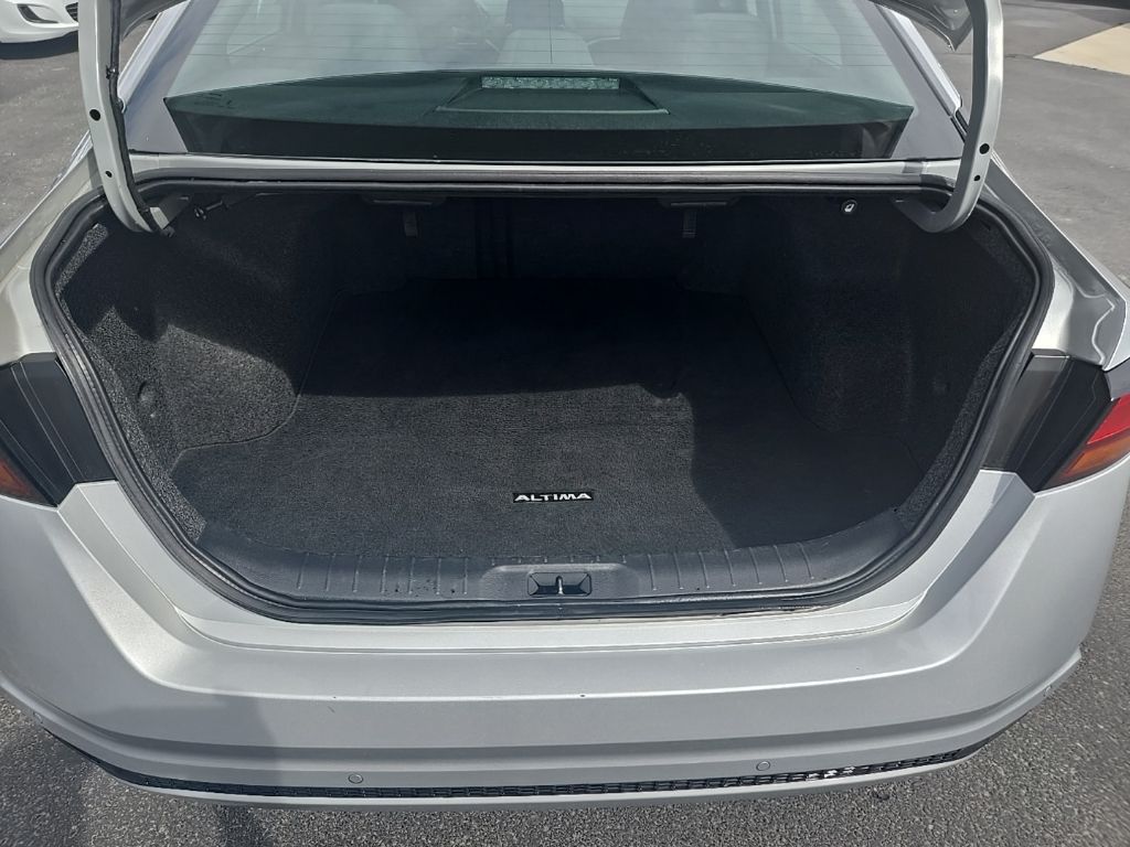 2023 Nissan Altima SV - Photo 26