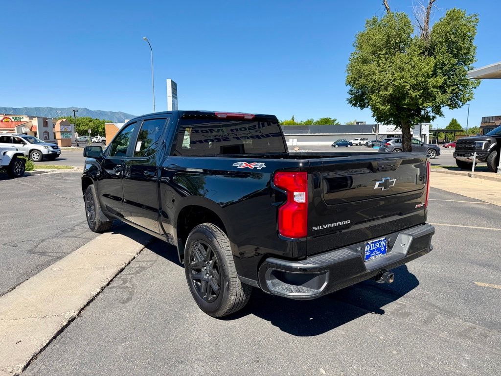 2024 Chevrolet Silverado 1500 RST - Photo 8