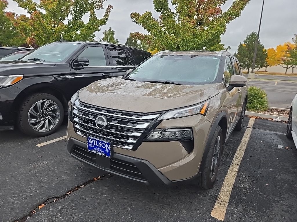 2025 Nissan Rogue SV photo 3