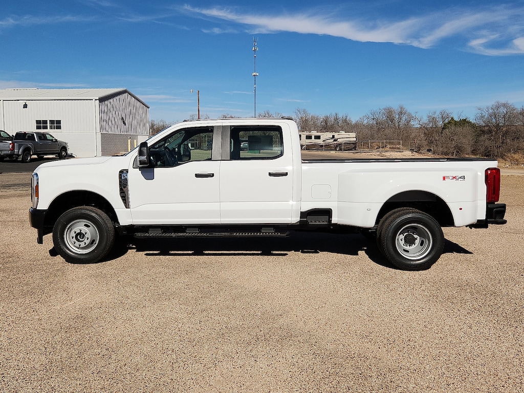 New 2026 Ford Super Duty F-350 XL TRUCK
