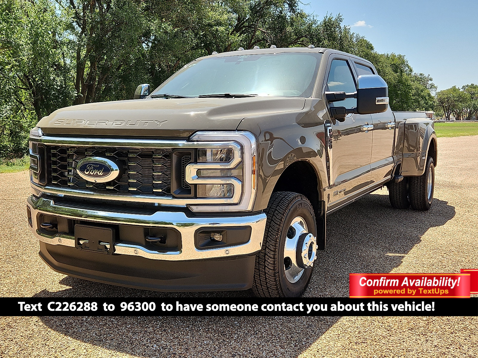 New 2026 Ford Super Duty F-350&reg; Lariat&reg;