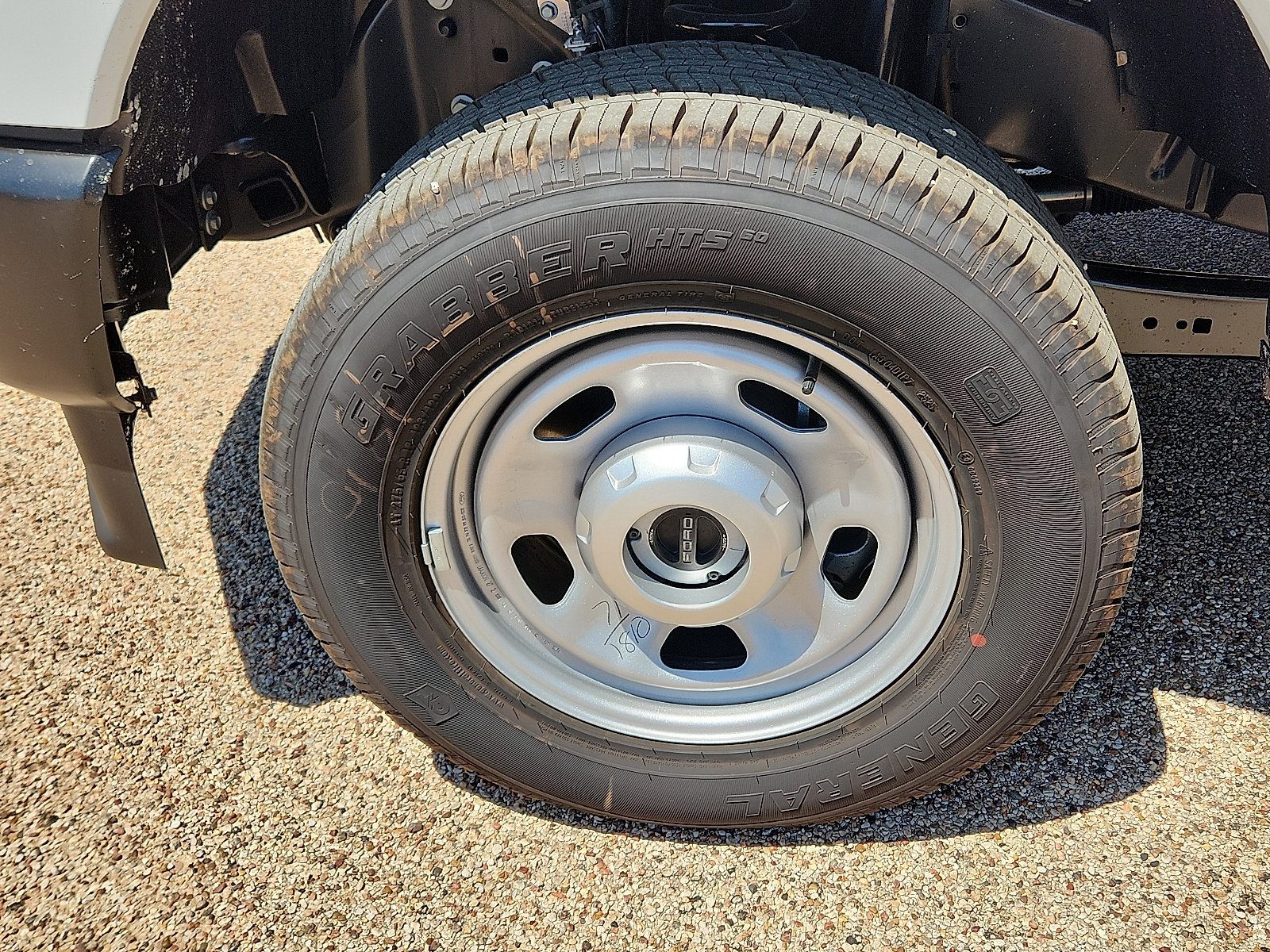 2025 Ford F-350 Super Duty Chassis Cab XL - Photo 7