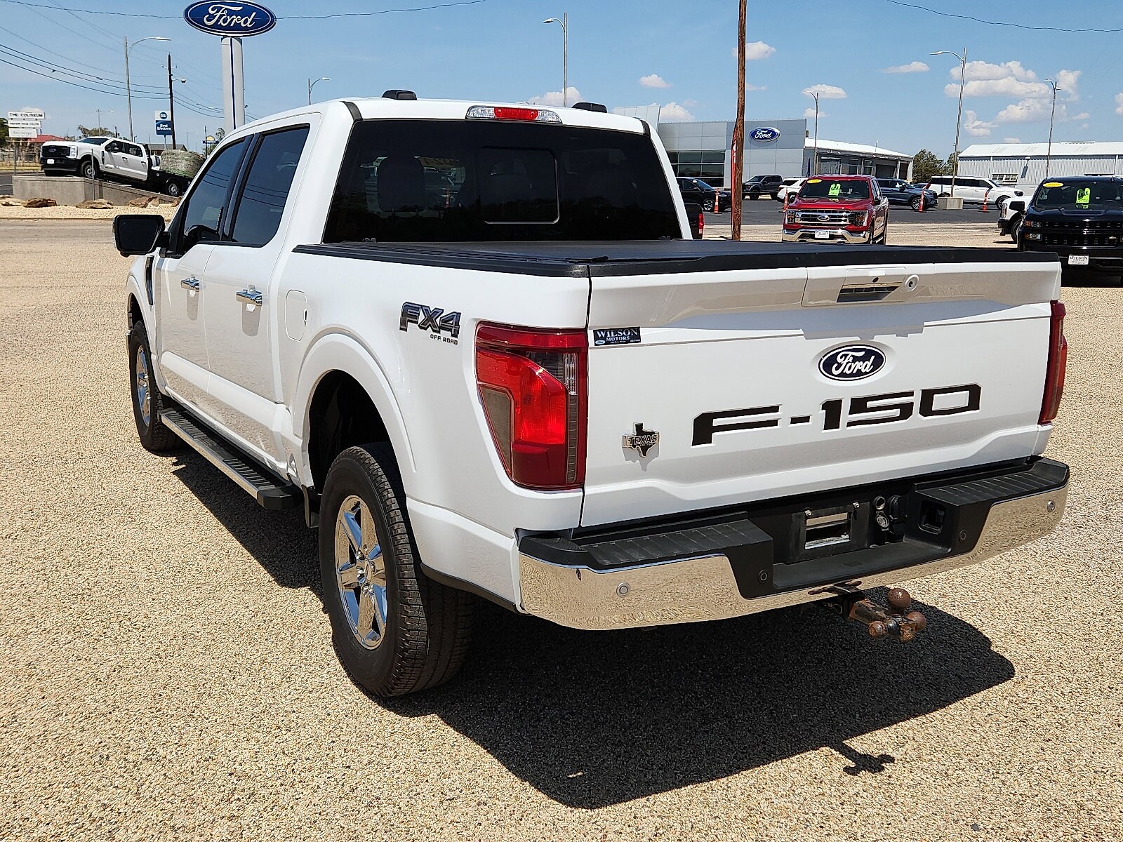 2024 Ford F-150 XLT photo 2