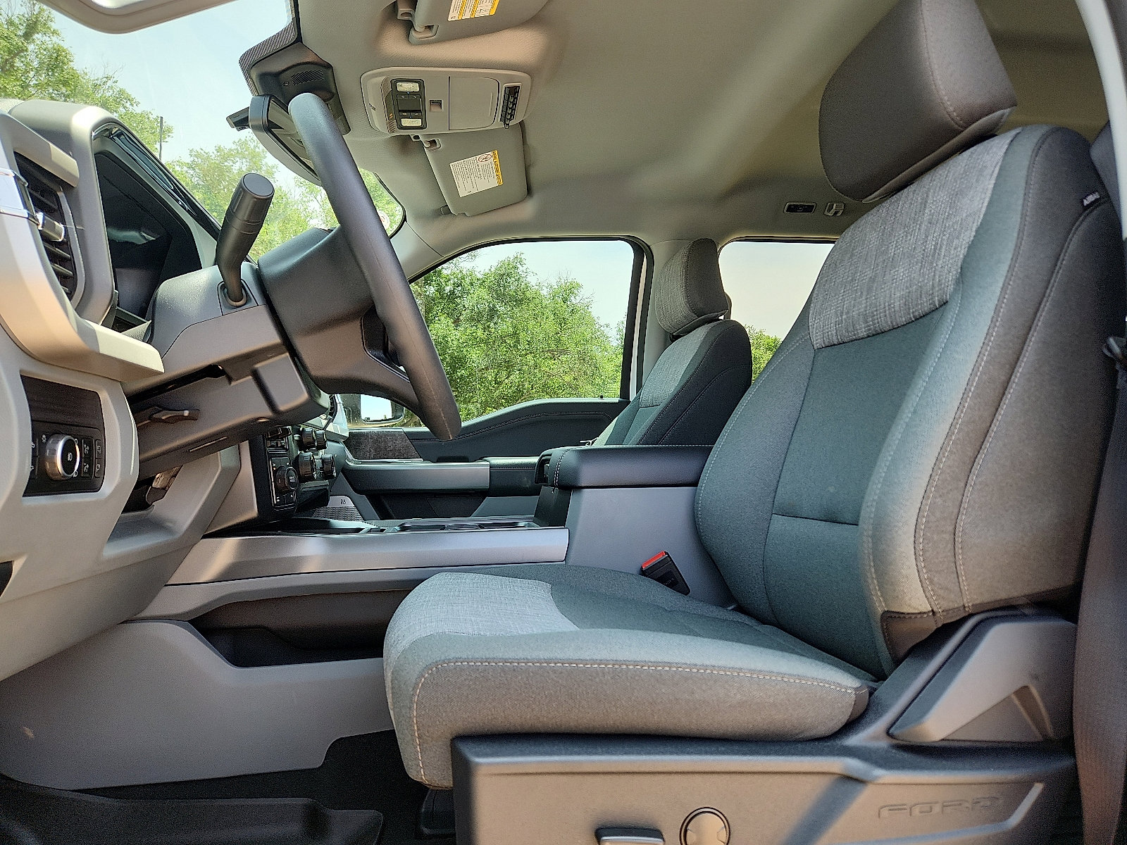 2026 Ford F-250 Super Duty XLT - Photo 12