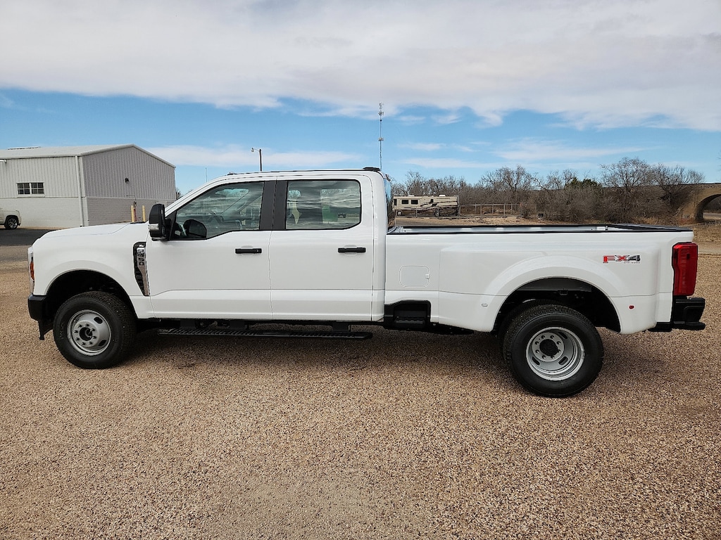 New 2026 Ford Super Duty F-350 XL TRUCK