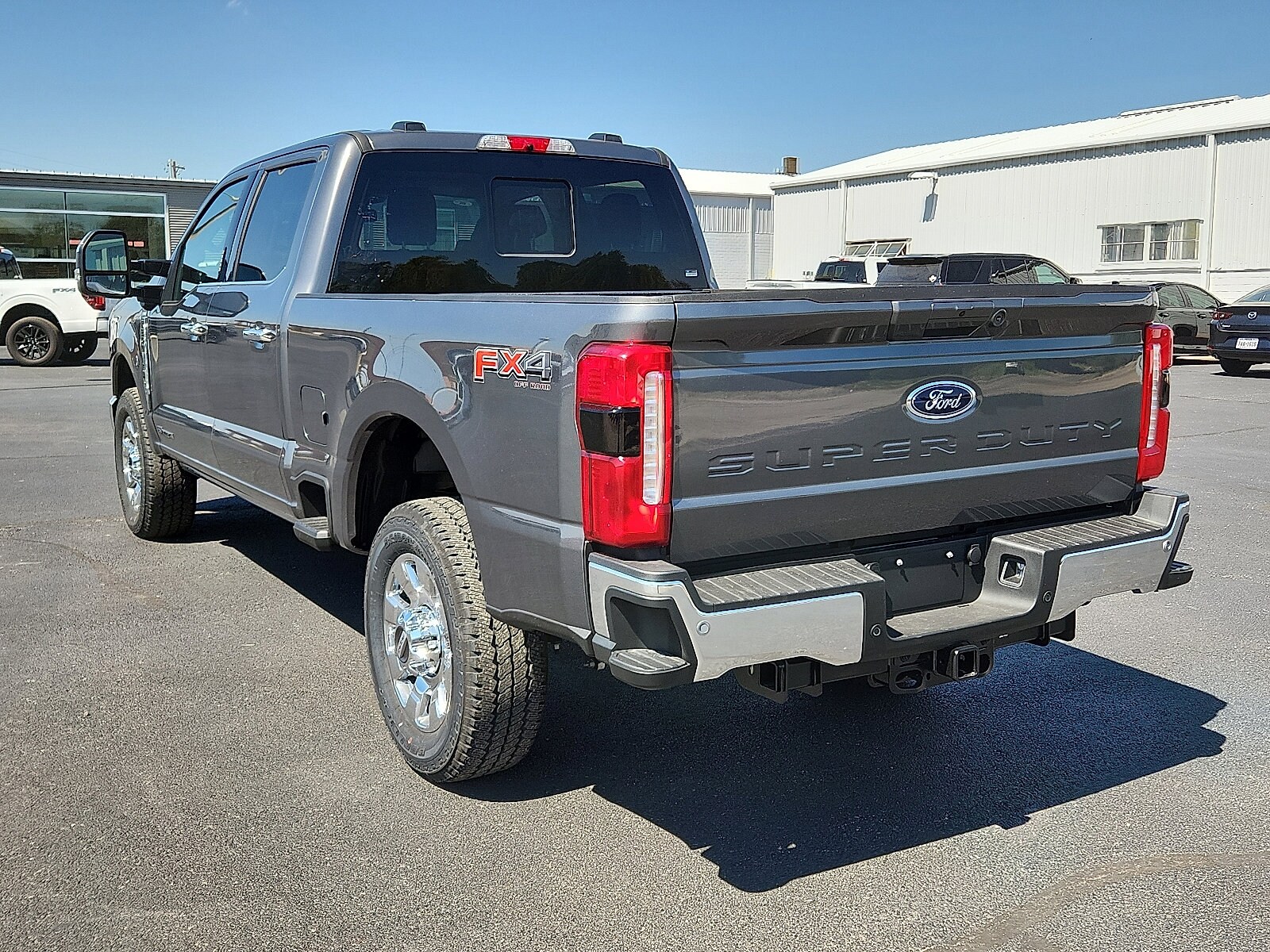 2026 Ford F-250 Lariat photo 2