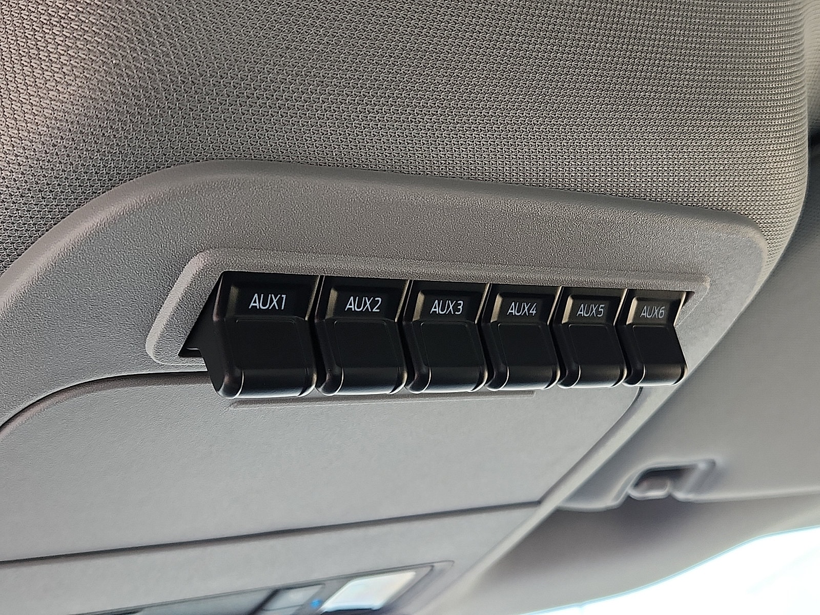 2026 Ford F-350 Super Duty XL - Photo 19