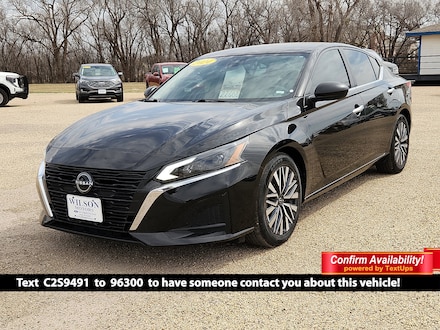 2024 Nissan Altima 2.5 SV Sedan