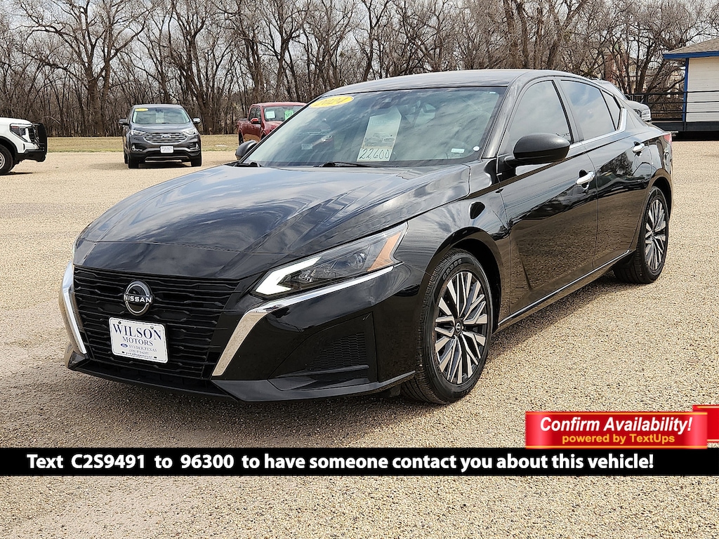 Used 2024 Nissan Altima 2.5 SV Sedan