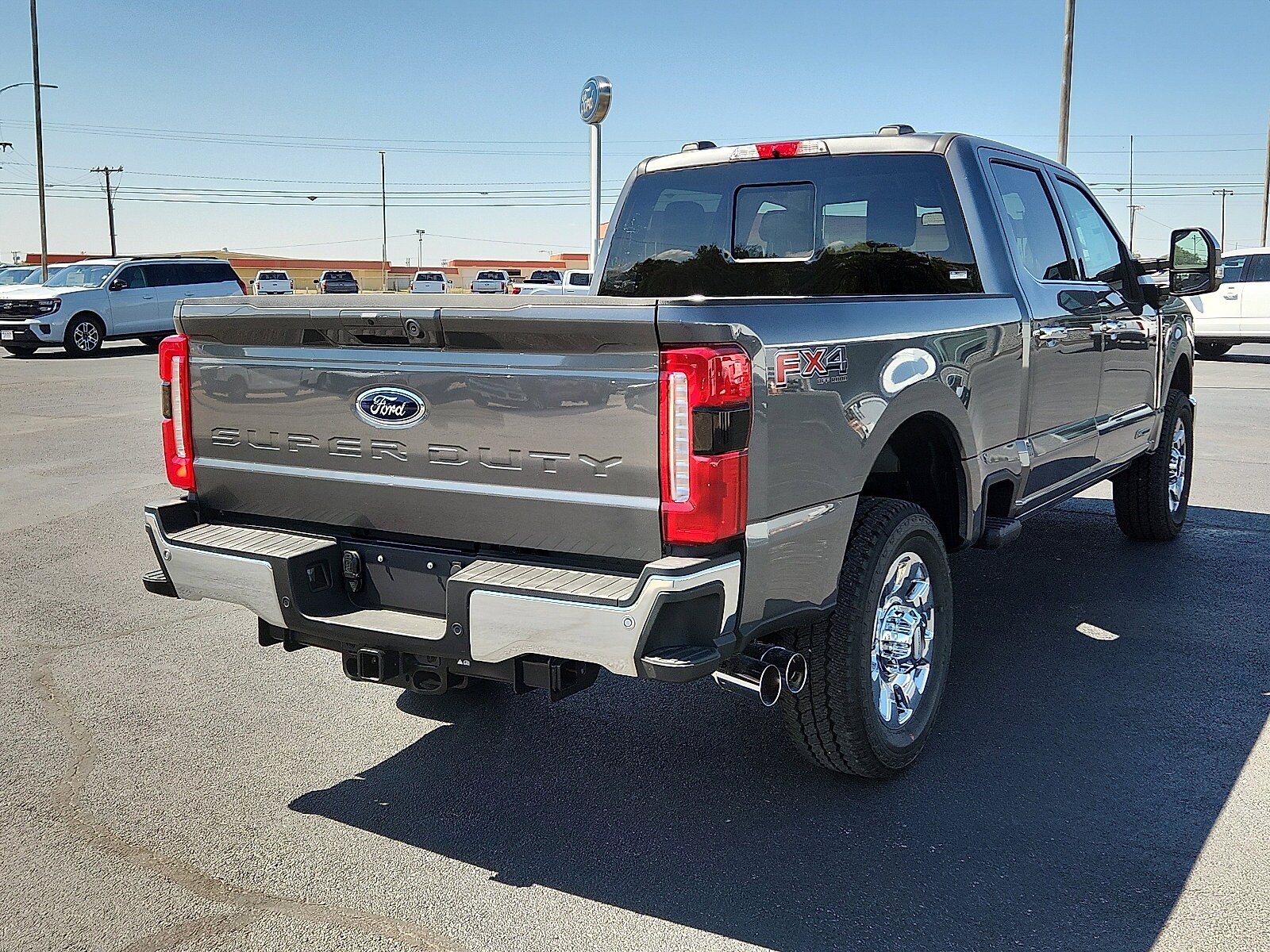 2026 Ford F-250 Lariat photo 3