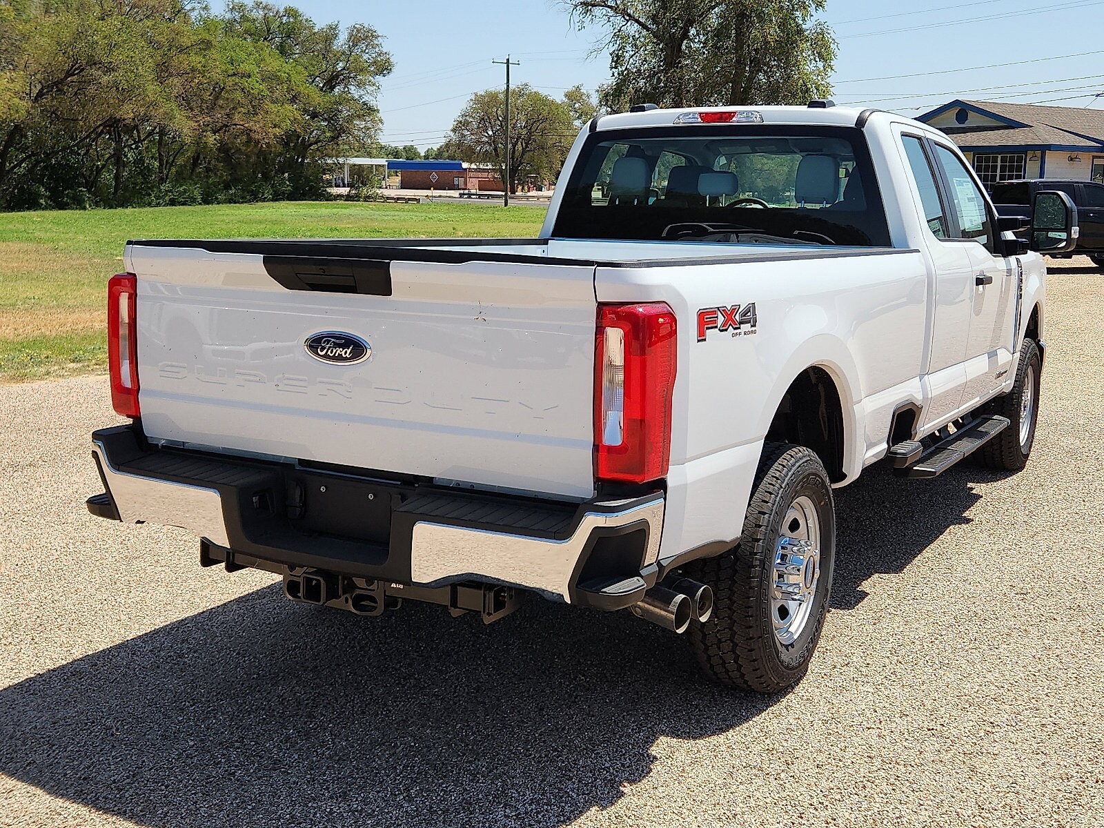 2025 Ford F-350 XL photo 4