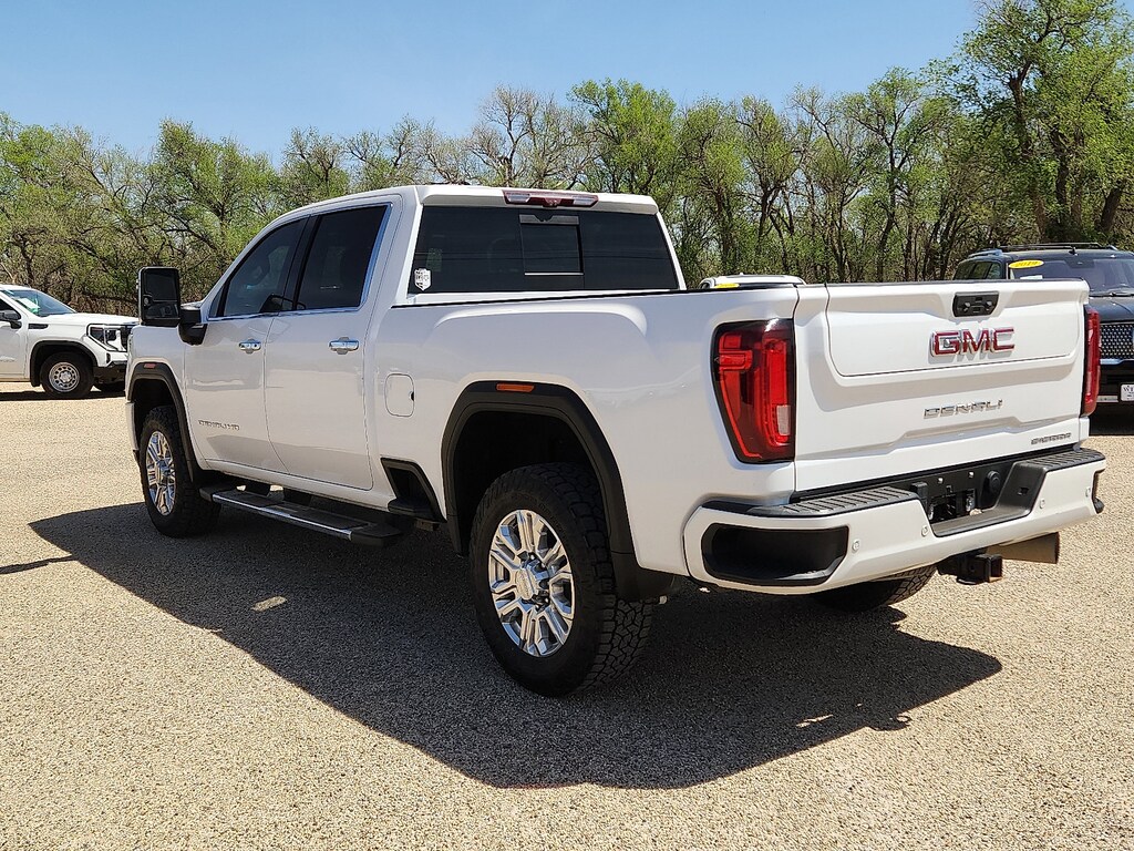 Used 2021 GMC Sierra 2500HD Denali 4WD Crew Cab 159 Denali