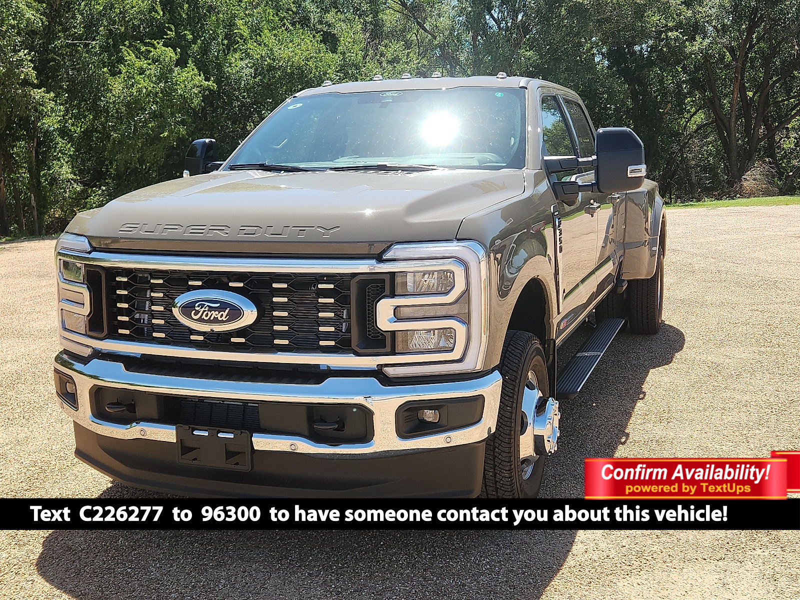 New 2026 Ford Super Duty F-350&reg; Lariat&reg;