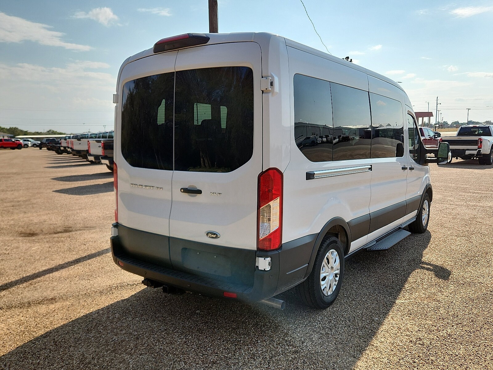 2025 Ford Transit Passenger Van XLT photo 3