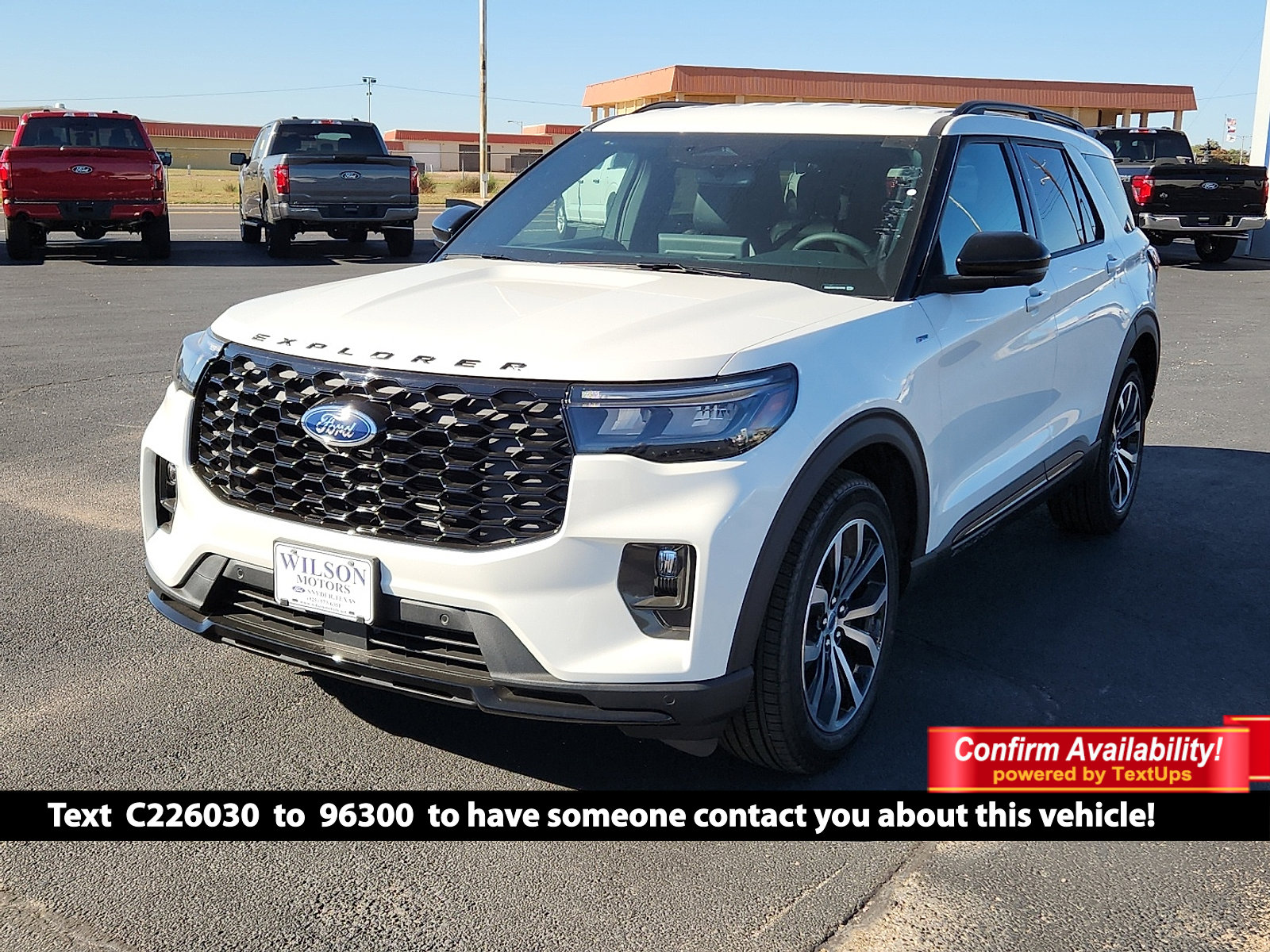 2026 Ford Explorer ST-LINE's photo
