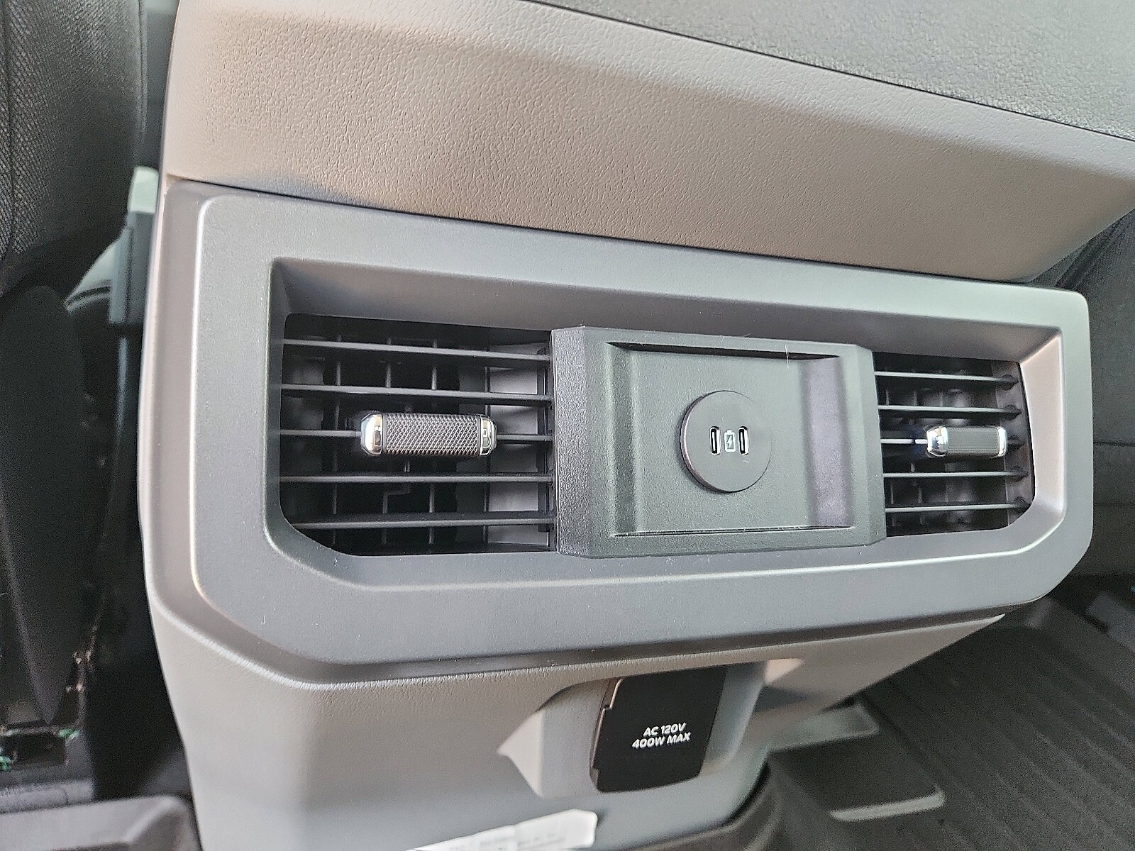 2026 Ford F-250 Super Duty XLT - Photo 10
