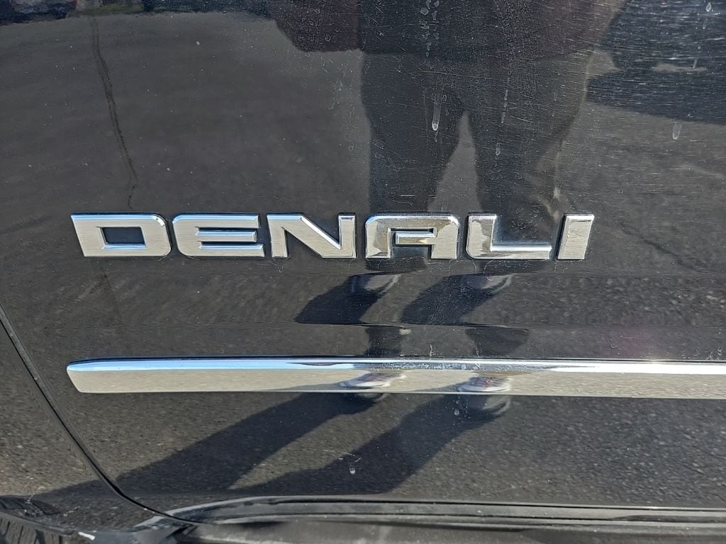 2020 GMC Yukon Denali - Photo 43