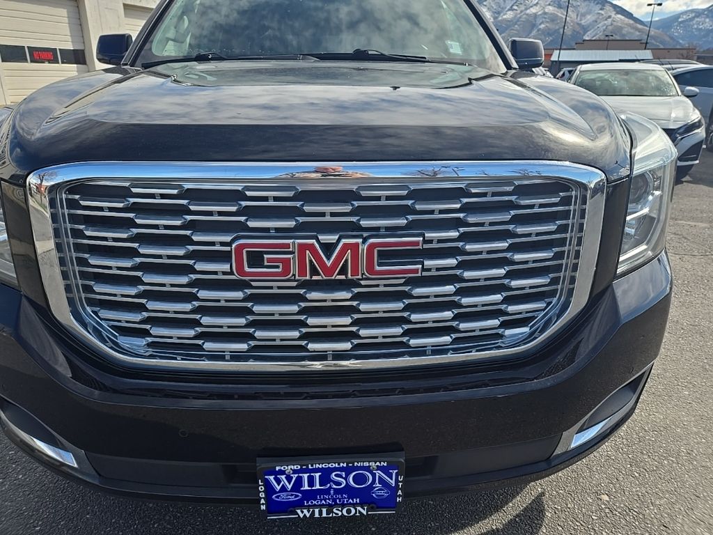 2020 GMC Yukon Denali - Photo 38