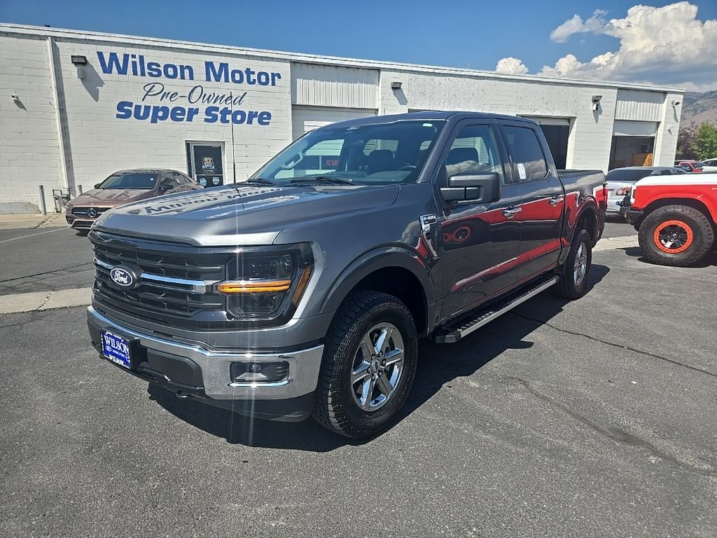 2025 Ford F-150 Truck SuperCrew Cab 