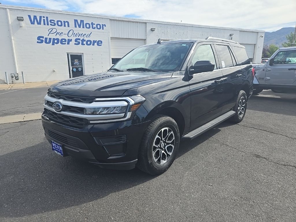 Used 2024 Ford Expedition XLT SUV