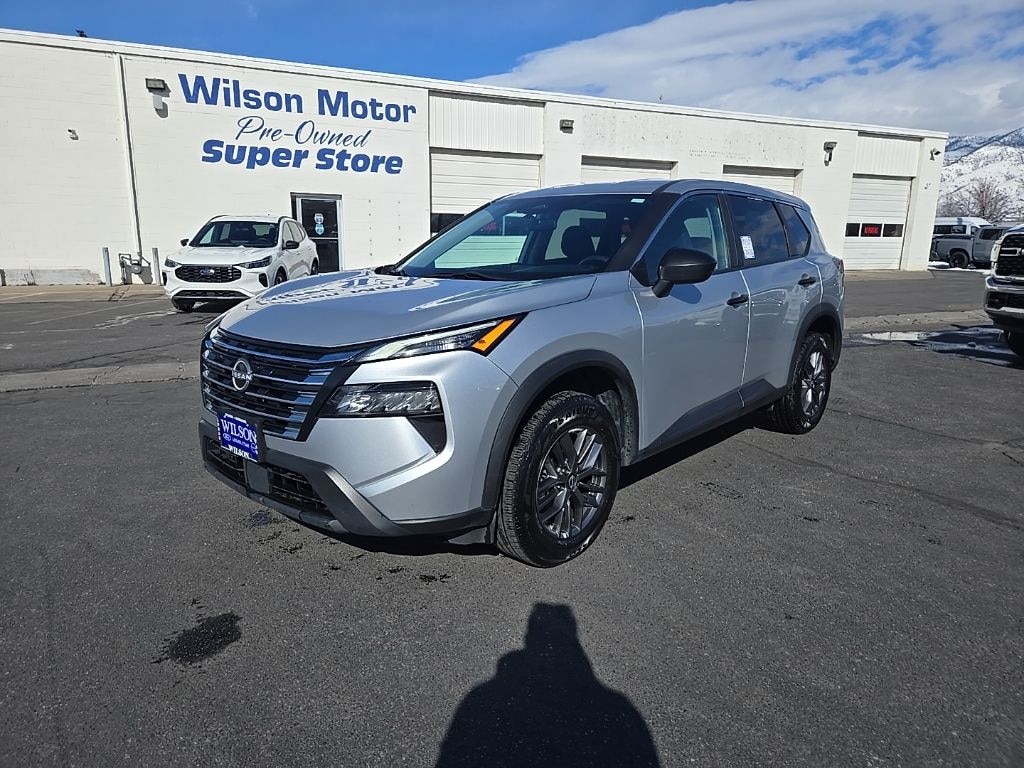 Used 2024 Nissan Rogue S SUV