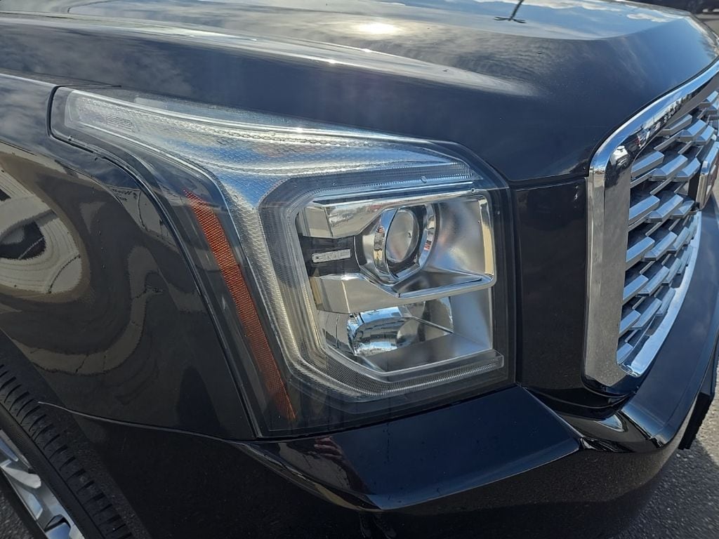 2020 GMC Yukon Denali - Photo 37