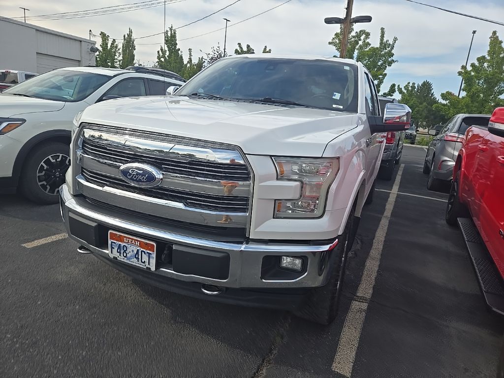 2017 Ford F-150 Lariat photo 2