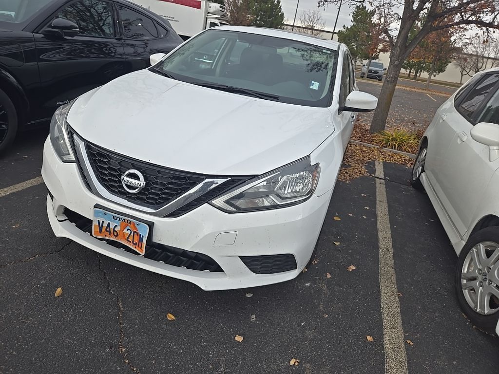 2017 Nissan Sentra SV photo 3