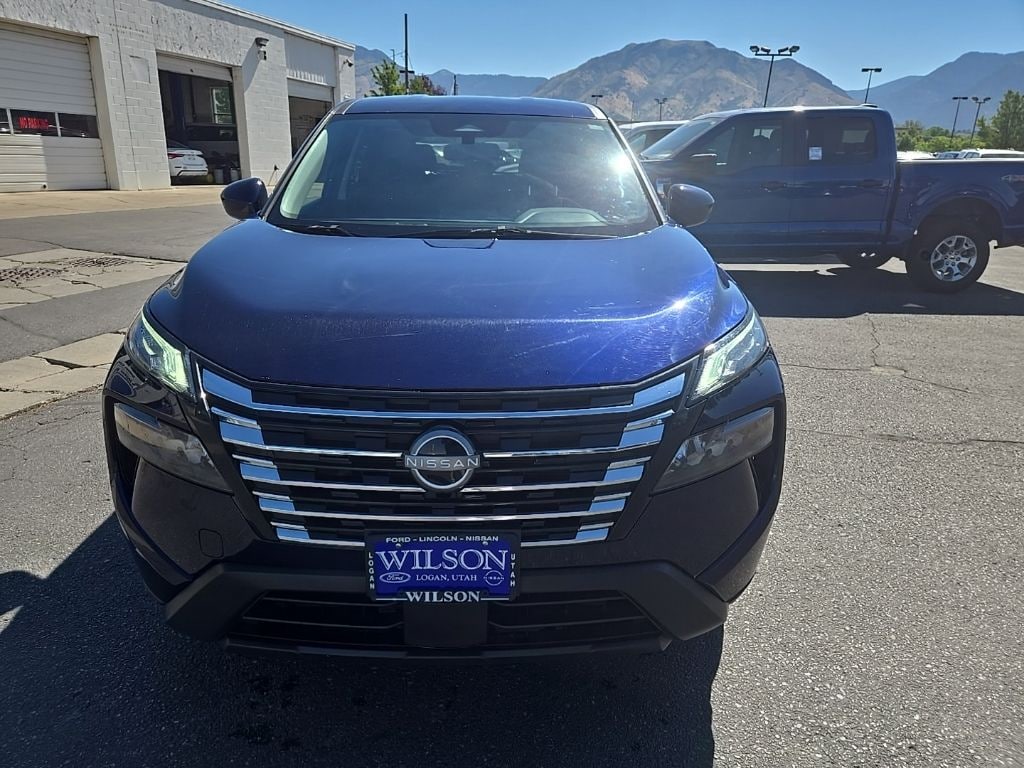 Used 2025 Nissan Rogue SV SUV