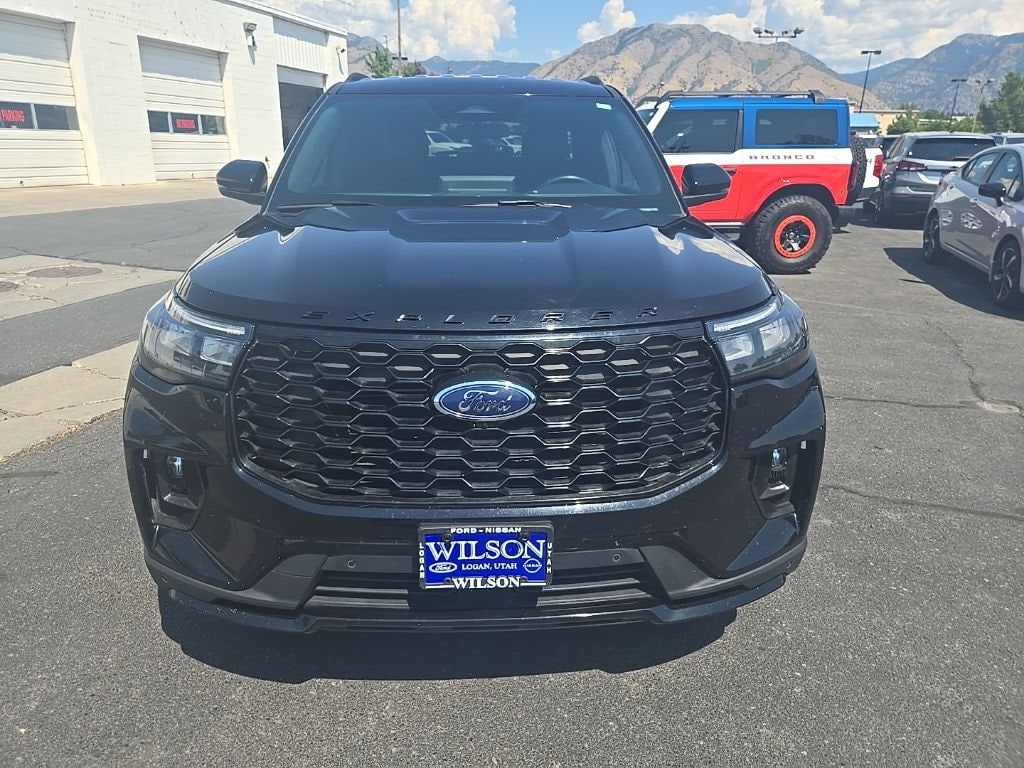 Used 2025 Ford Explorer ST-Line SUV