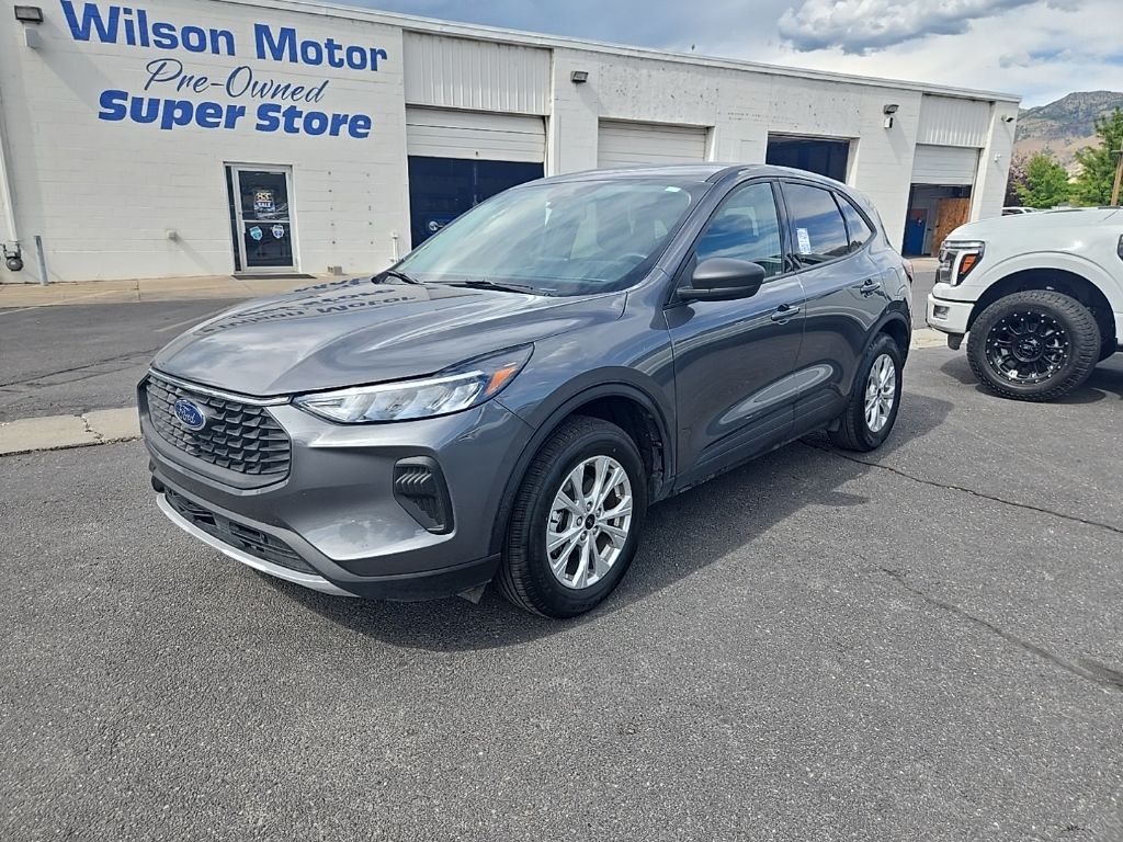 2025 Ford Escape SUV 